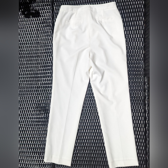 Size 10 White Calvin Klein Pants W/Buckle Embellishment - Picture 2 of 6